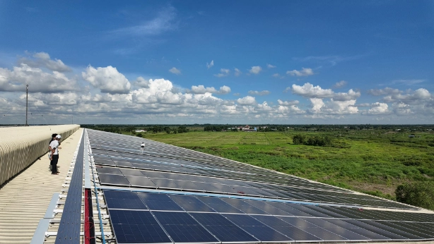 Коммерческая и промышленная фотоэлектрическая система